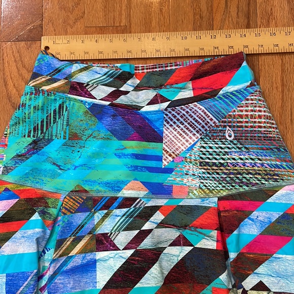 DonaJo Women Skort Eco Friendly Size 3 (16-18) XL Graphic Design Golf Zumba - Picture 2 of 8